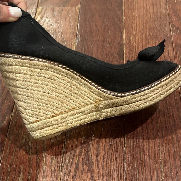 Tory Burch Black Wedge Espadrille Shoes - Picture 7 of 11